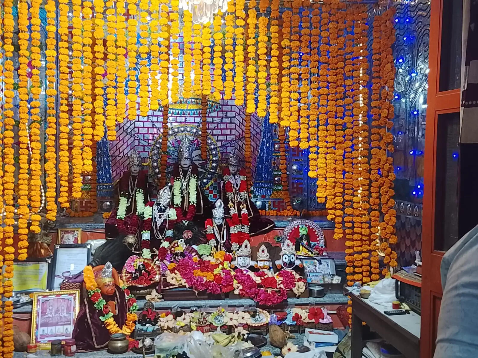 अनूपपुर: मंदिरों में धूमधाम से मनाया भगवान राम का प्रकृट्यत्सव
