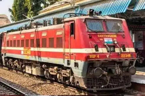 नीट-2026 : परीक्षार्थियों की सुविधा के&nbsp;लिए&nbsp;दक्षिण पूर्व मध्य रेलवे द्वारा&nbsp;विशेष ट्रेनाें&nbsp;का संचालन