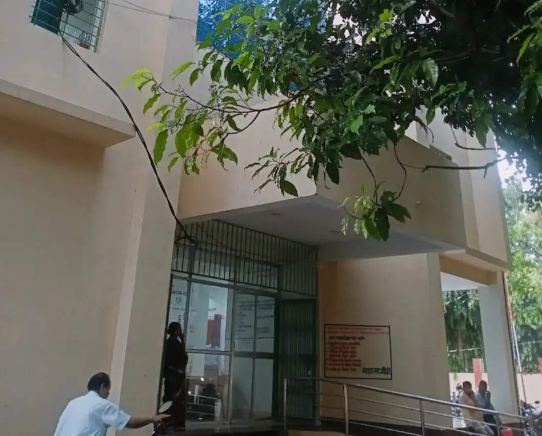 गबन मामले में डीईओ और डीपीओ के निलंबन के बाद भागलपुर शिक्षा विभाग में प्रशासनिक संकट
