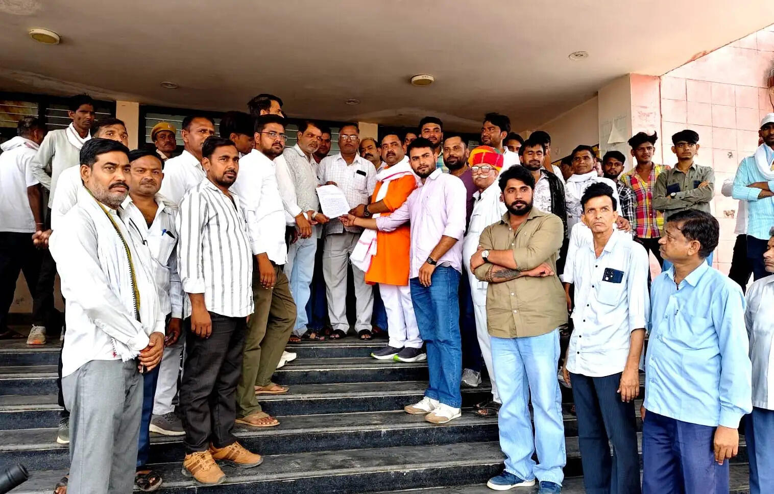ब्रज भाषा को 8वीं अनुसूची में शामिल करने की मांग
