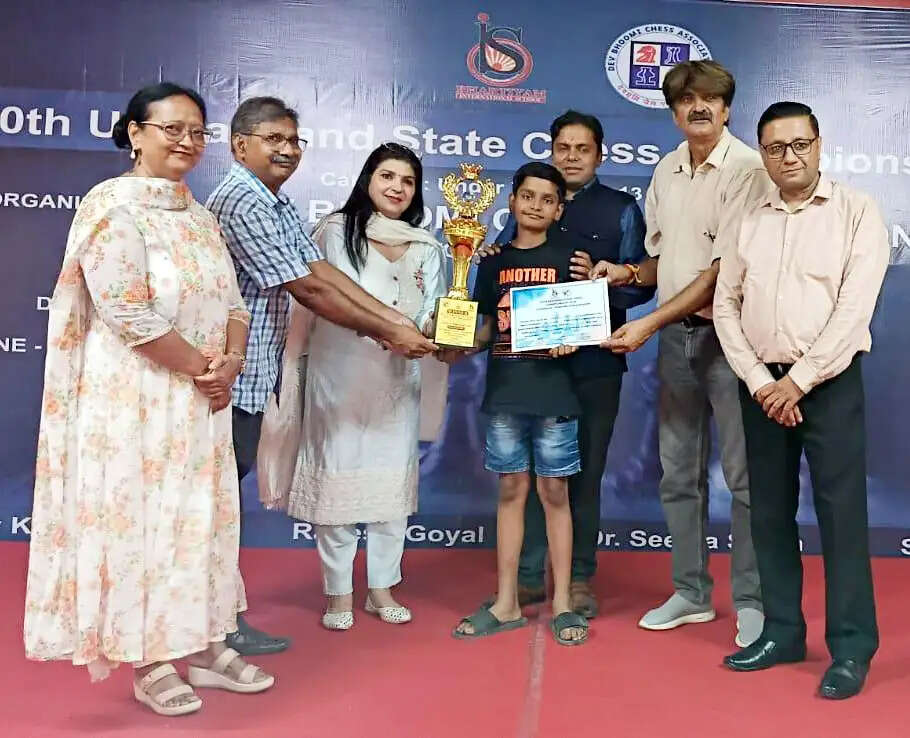 राष्ट्रीय शतरंज प्रतियोगिता के लिए सक्षम दर्शन का चयन
