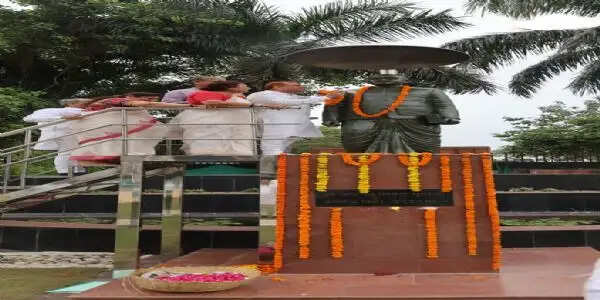 डॉ. श्यामा प्रसाद मुखर्जी के विचार राष्ट्र निर्माण की प्रेरणा हैं : महापौर