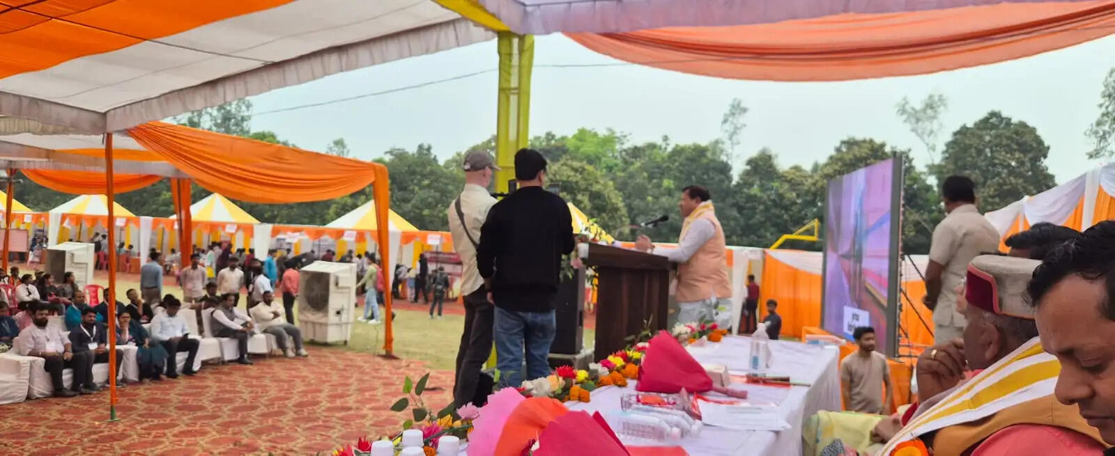 सीतापुर में वृहद रोजगार मेले का आयोजन