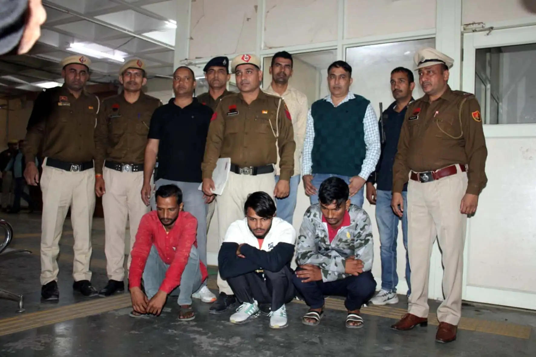 हिसार पुलिस ने पकड़े तीन वाहन चोर, 16 मोटरसाइकिल बरामद