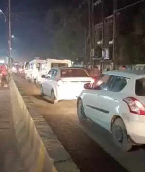 श्योपुर: नियमों की अनदेखी कर रहे मैरिज गार्डन संचालक