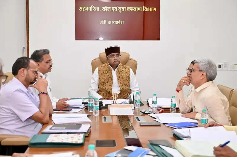 मप्रः हाइब्रिड बीजों का उत्पादन कर किसानों को बाजार से आधी कीमत पर उपलब्ध कराएगा बीज संघ