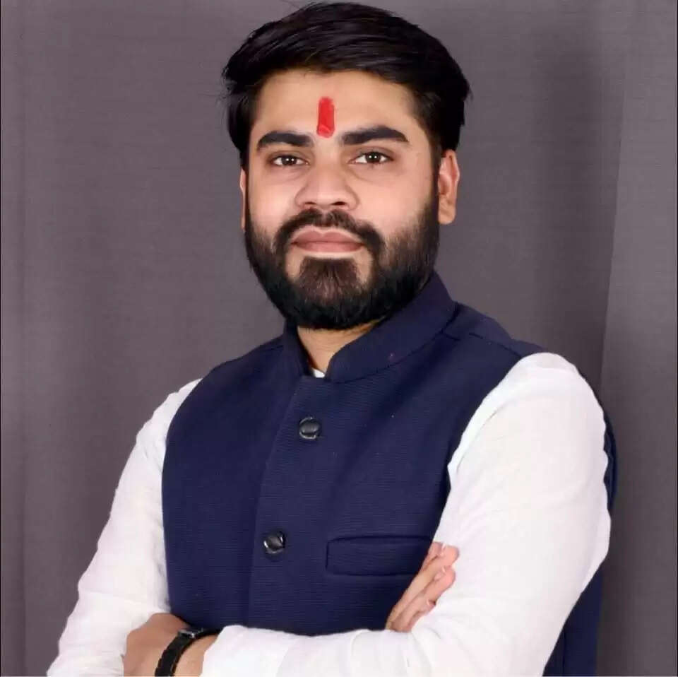 अंबिकापुर: परीक्षा फॉर्म की तिथि बढ़ाने और परिणामों में सुधार की मांग, आजाद सेवा संघ ने कुलपति को लिखा पत्र