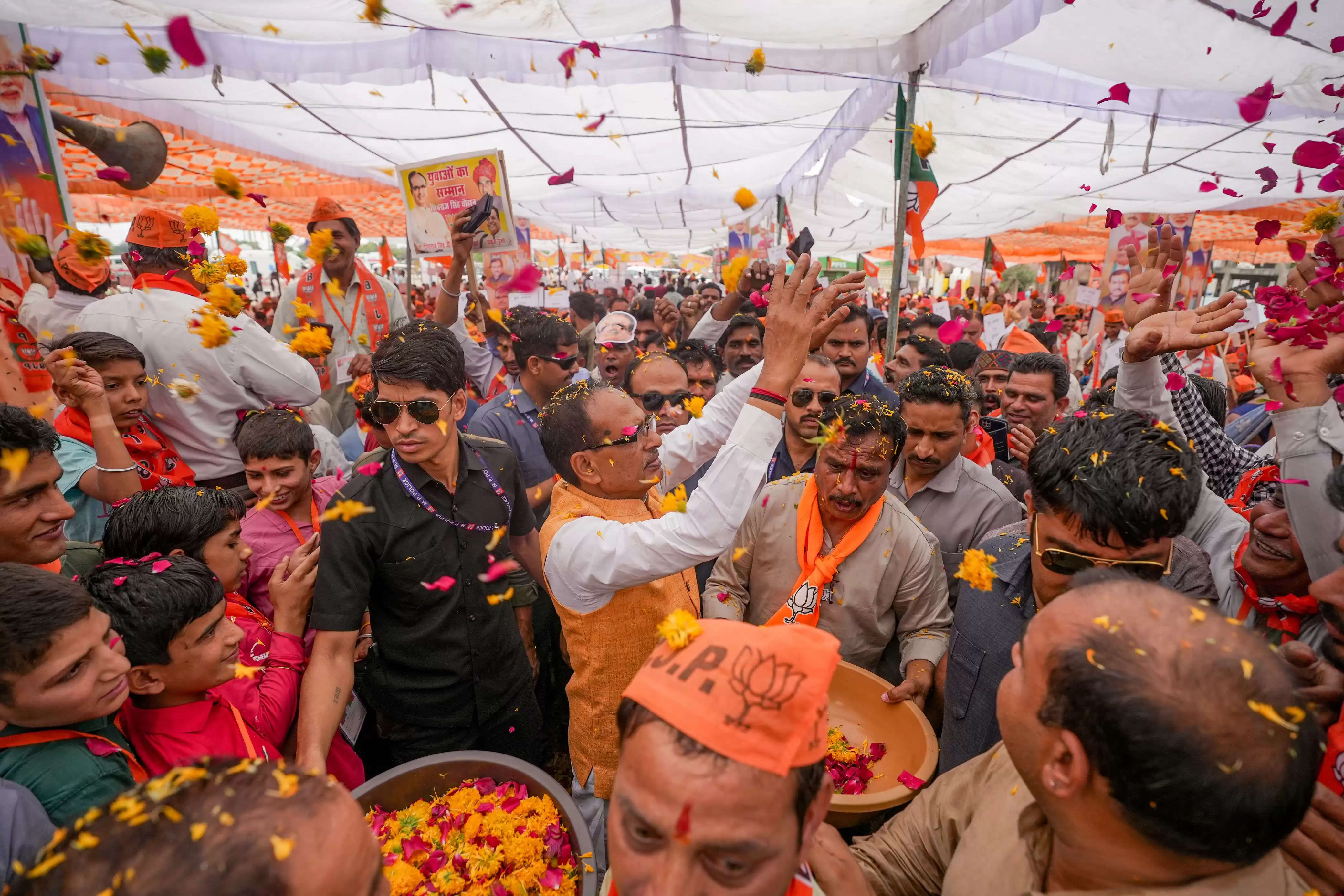 प्रधानमंत्री मोदी के नेतृत्व में दुनिया को दिशा दिखाएगा भारत: शिवराज सिंह चौहान