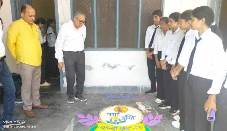 युवाओं में सकारात्मक बदलाव लाने की अपार क्षमता: प्रो. बत्रा
