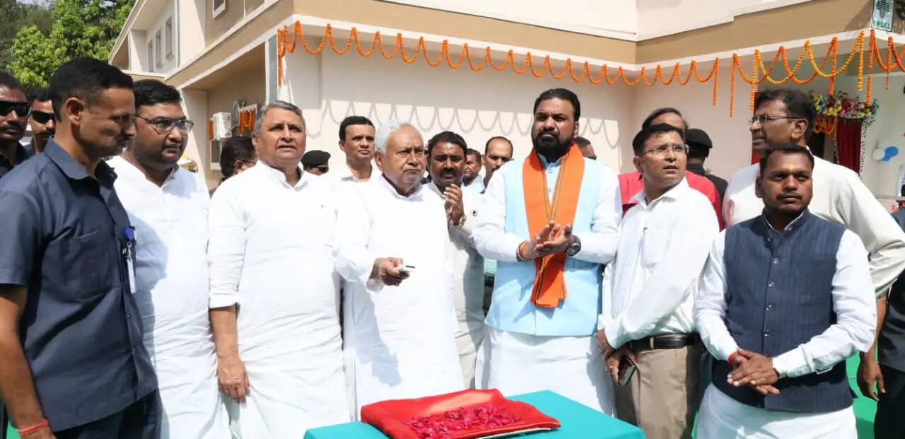 मुख्यमंत्री नीतीश कुमार ने भागलपुर में 442 करोड़ की 144 योजनाओं का किया उद्घाटन-शिलान्यास