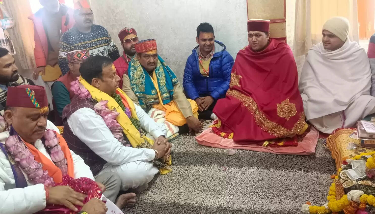 बीकेटीसी अध्यक्ष द्विवेदी पहुंचे बदरीनाथ धाम, लिया यात्रा व्यवस्थाओं का जायजा