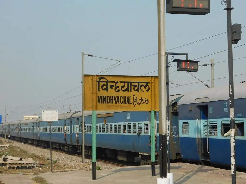 विंध्वयाचल : नवरात्र मेले में पांच जोड़ी अतिरिक्त ट्रेनों का होगा ठहराव