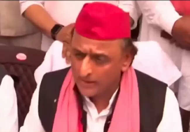 सांसद सुमन के आवास पर हमला साजिश : अखिलेश यादव