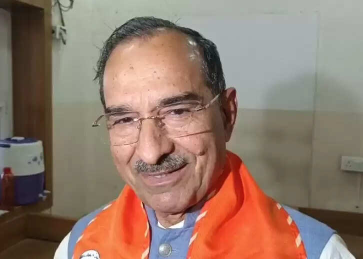 कांग्रेस नेता ‘जलेबी रेस’ में व्यस्त : मदन राठौड़