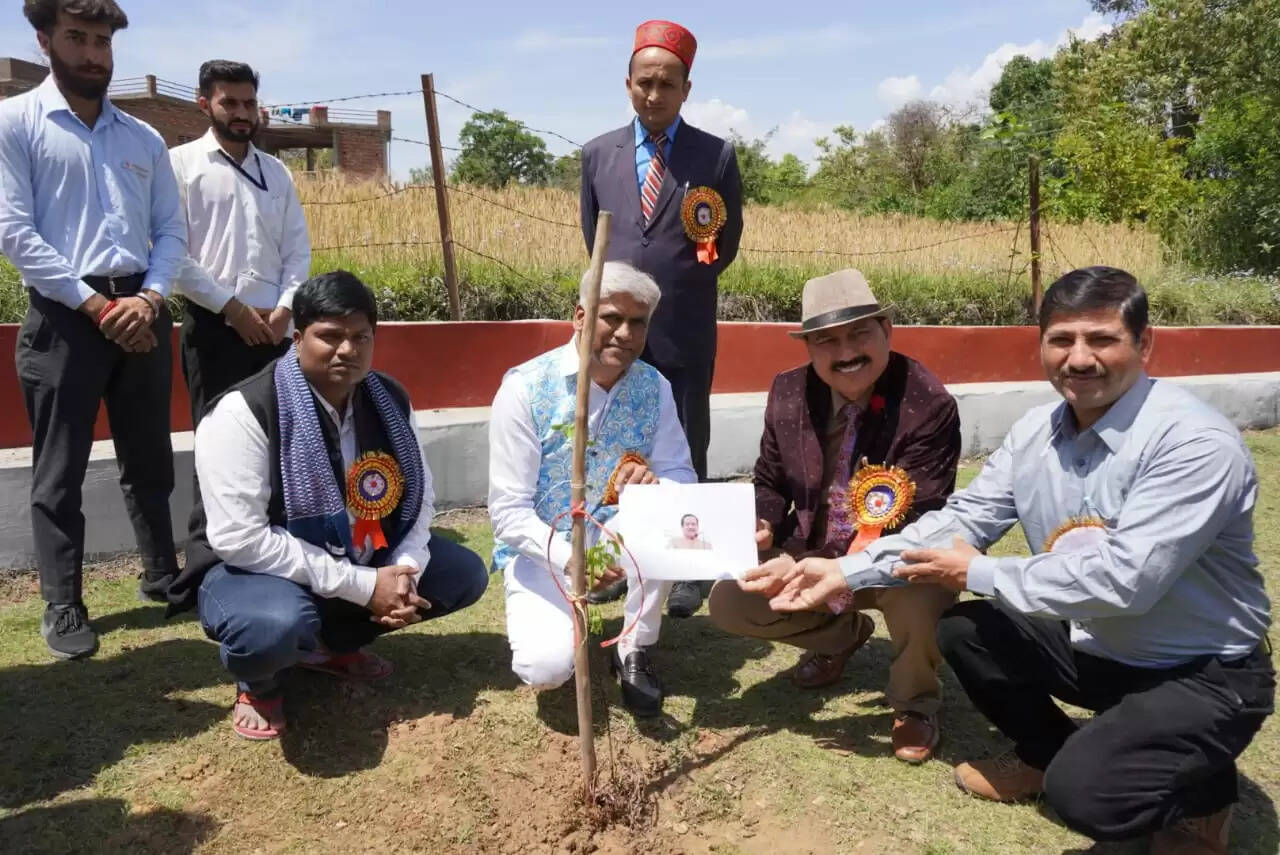 राष्ट्रीय सुरक्षा जागरण मंच ने मनाया विश्व पृथ्वी दिवस