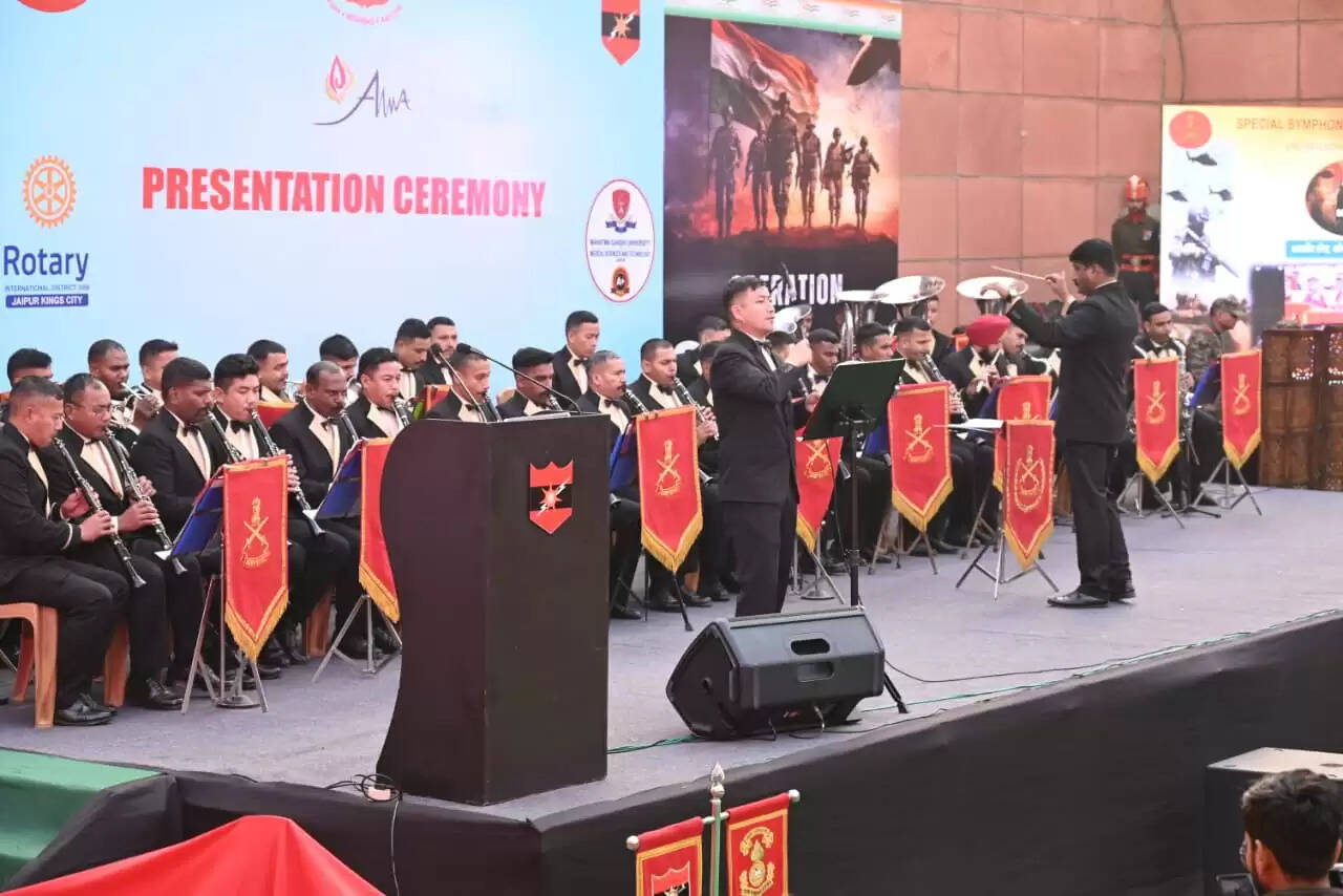 जवाहर कला केंद्र में विशिष्ट सिम्फनी बैंड का आयोजन