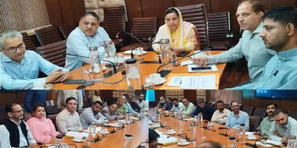 निजी बीएड कॉलेजों में गुणवत्तापूर्ण शिक्षक शिक्षा पर जोर, सकीना इटू ने दो वर्ष में कमियां दूर करने के दिए निर्देश