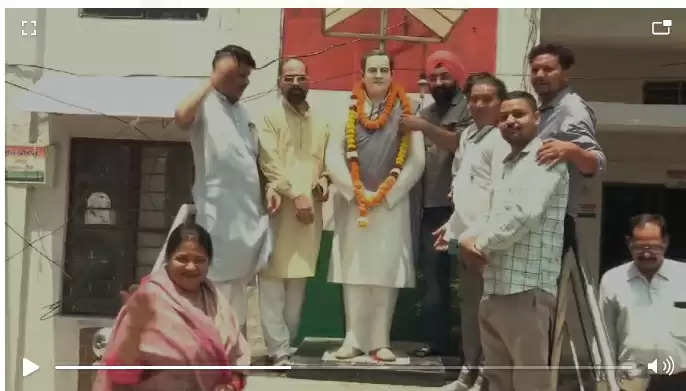 कांग्रेस भवन में राजीव गांधी को दी गई श्रद्धांजलि