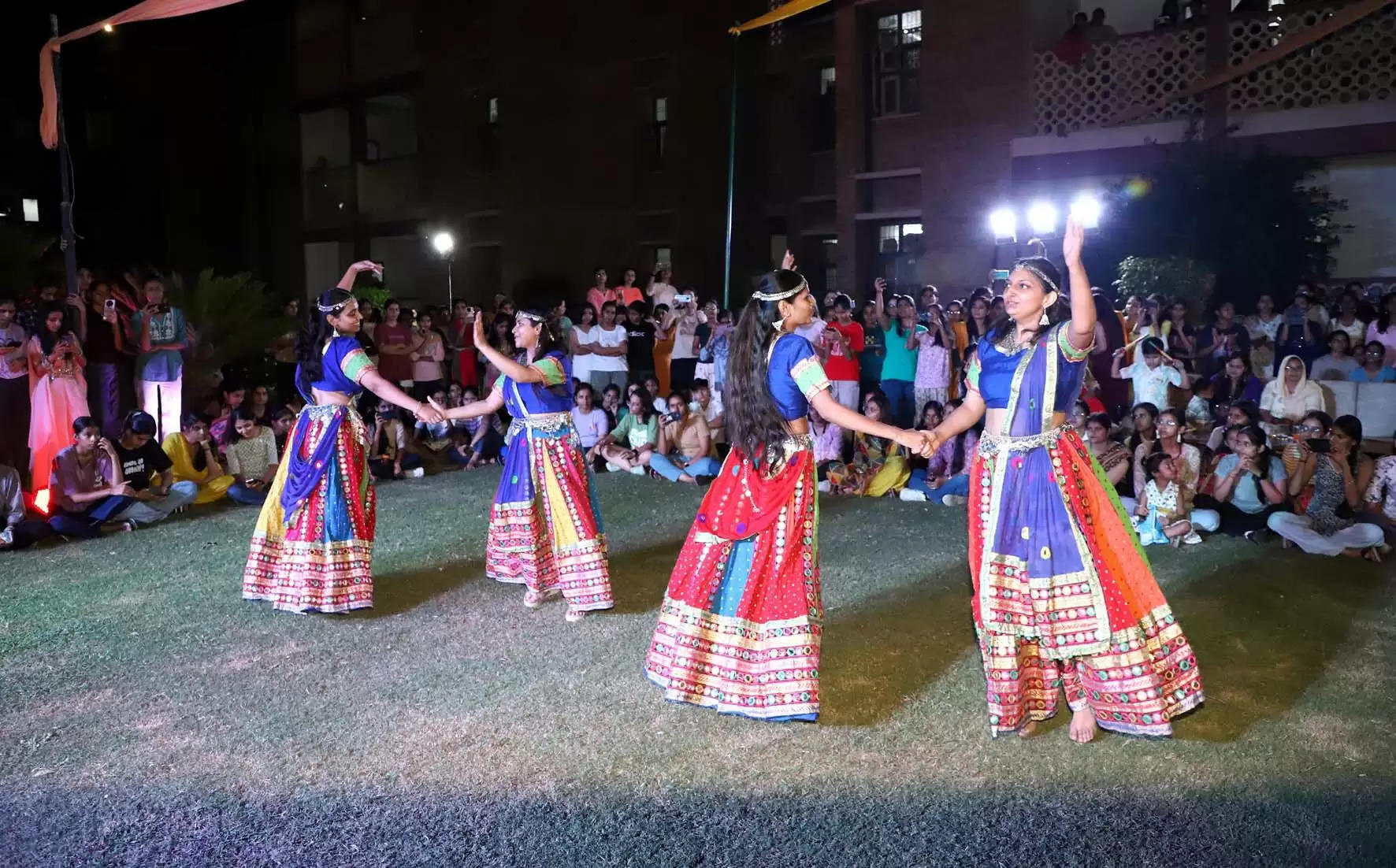 हिसार : गरबा देवी दुर्गा की आराधना का प्रतीक : डॉ. वंदना बिश्नोई