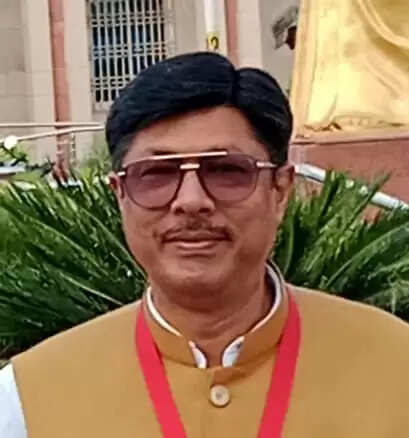 डीलरों को राशन की चोरी के लिए प्रोत्साहित कर रहे इरफान अंसारी : प्रवीण