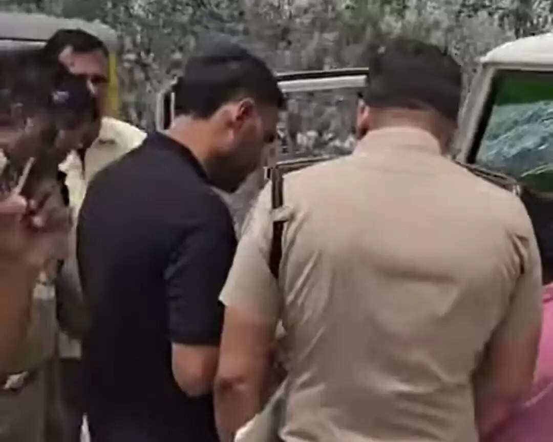 करनाल में बदमाशों ने पानीपत पुलिस पर की फायरिंग