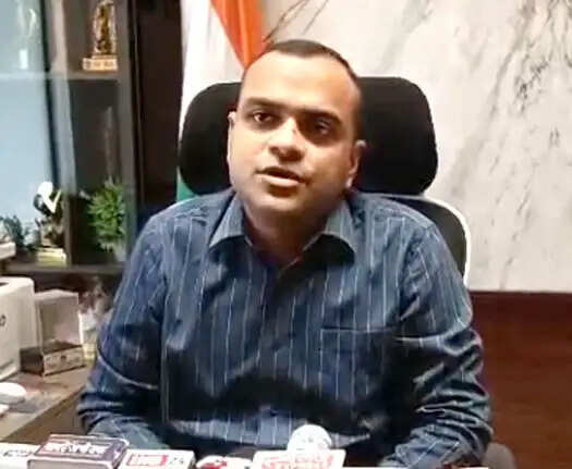 लालजीवाला पार्किंग में बसों पर बड़ी कार्रवाई, 20 के चालान, 3 सीज