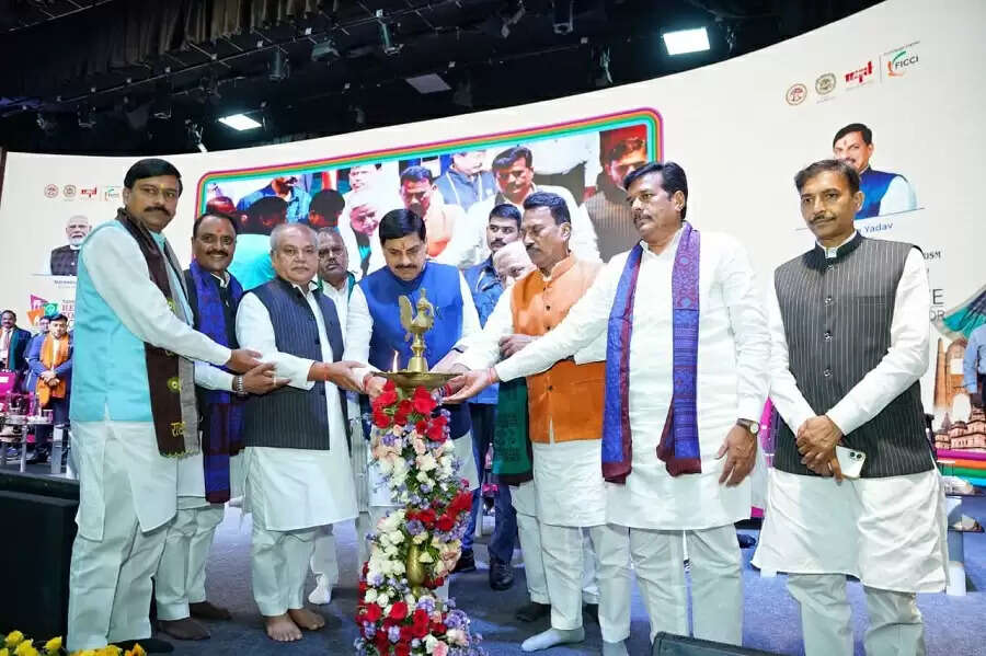 पर्यटन कॉन्क्लेव से ग्वालियर-चंबल एवं बुंदेलखंड अंचल को मिलेंगे नये आयाम : नरेंद्र सिंह तोमर