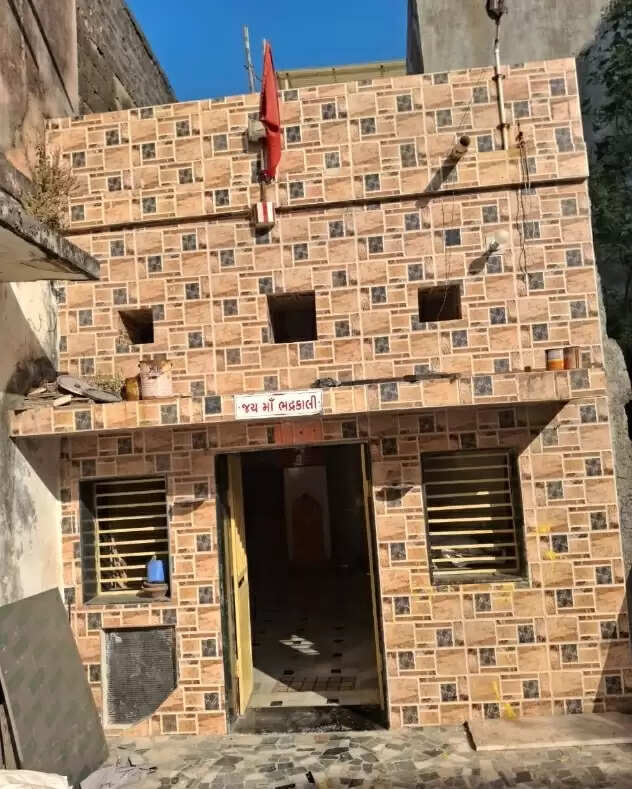 भद्रकाली मंदिर के शिलालेख में सोमनाथ का अमर इतिहास