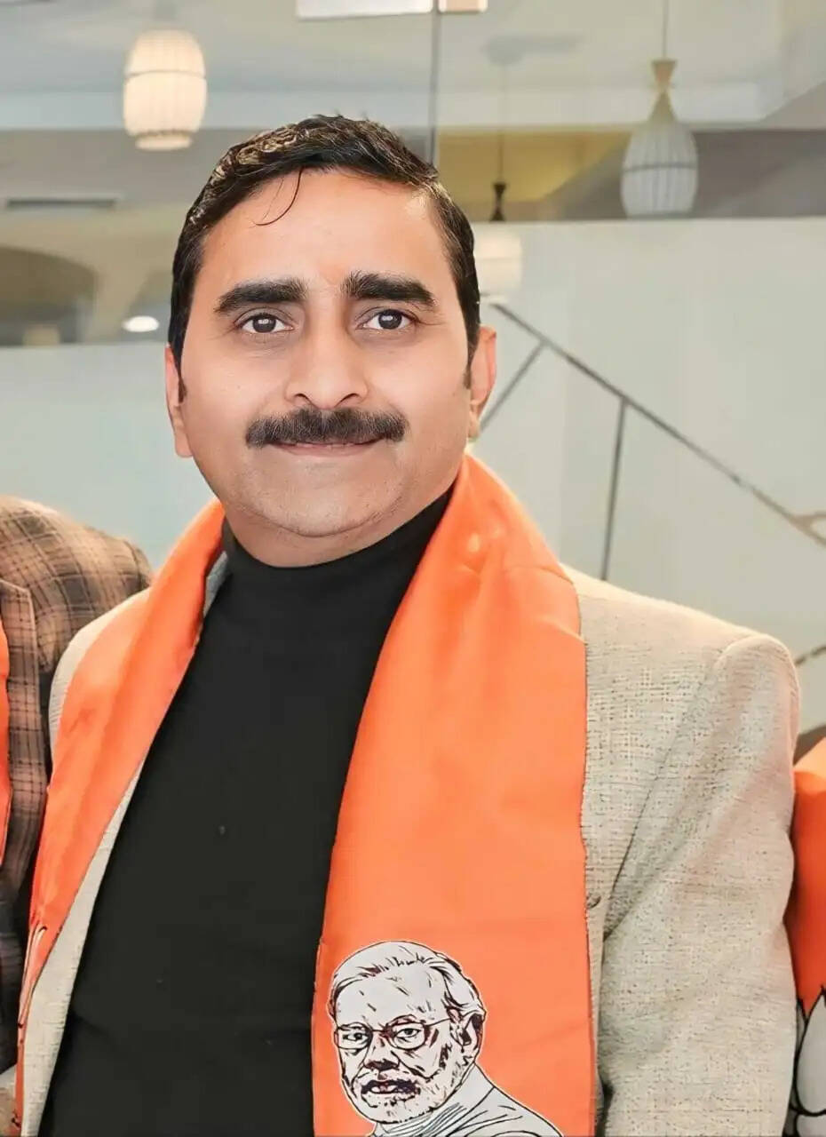 चुनाव ड्यूटी में लगे हजारों कर्मचारी वोट से वंचित, भाजपा ने सरकार को घेरा