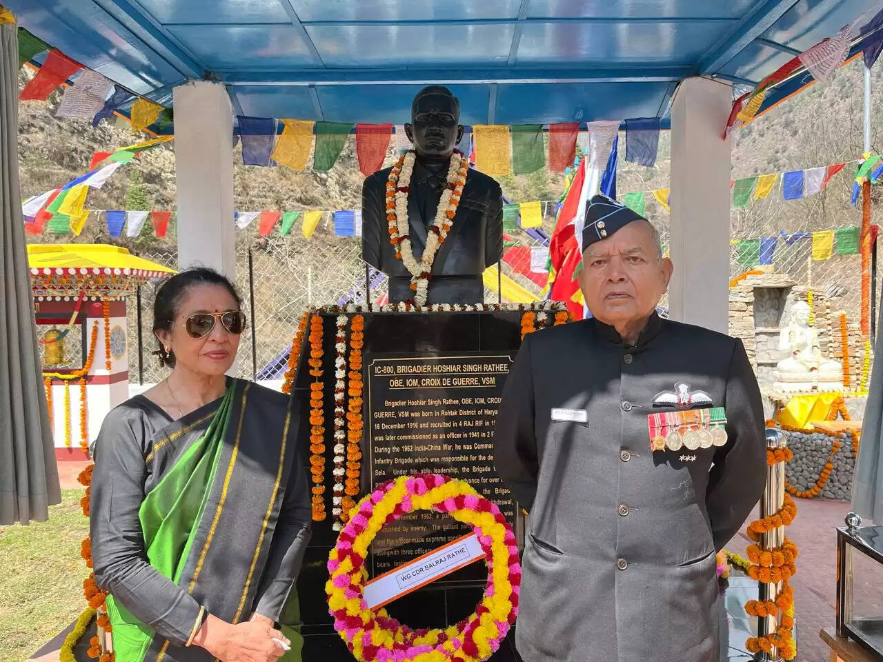 झज्जर : चीन सीमा के निकट अरुणाचल प्रदेश में स्थापित की गई ब्रिगेडियर होशियार सिंह राठी की प्रतिमा