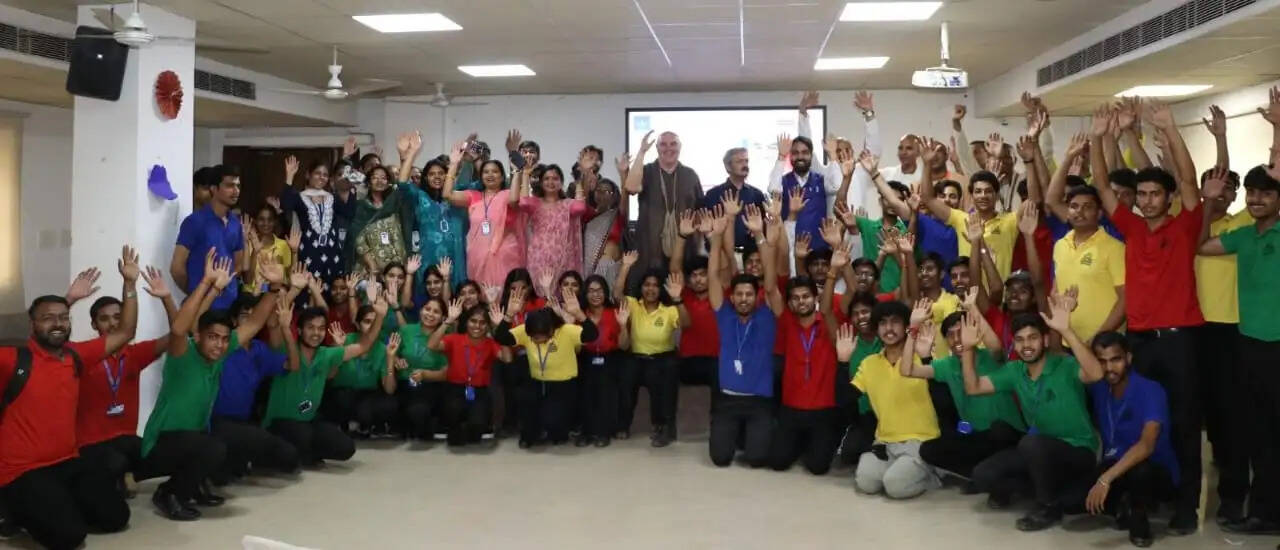 संस्कृति विवि में विद्यार्थियों को बताई गयी मंत्र ध्यान की शक्ति