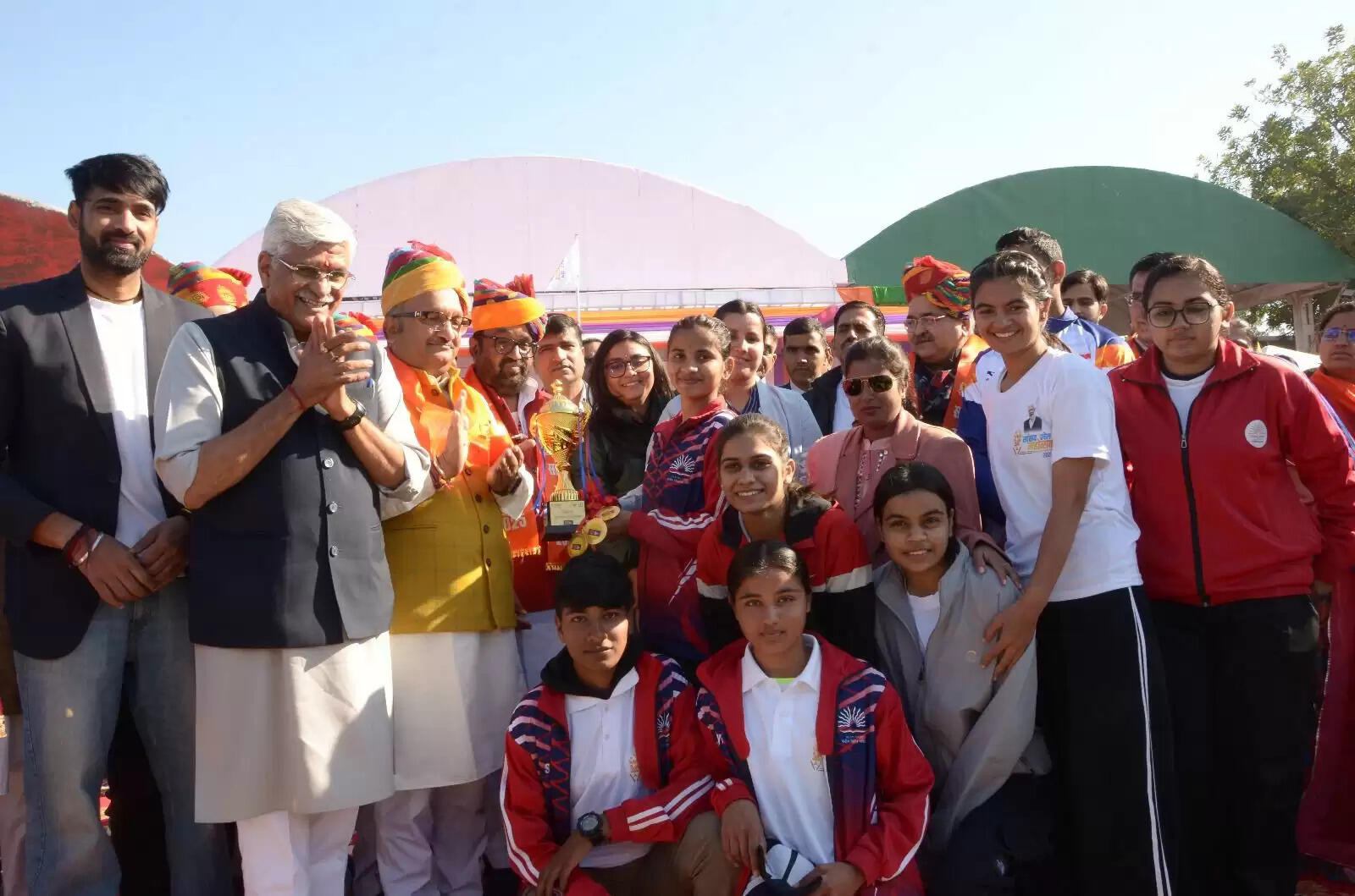 अनुशासन और आत्मविश्वास स्वस्थ भारत की आधारशिला: शेखावत