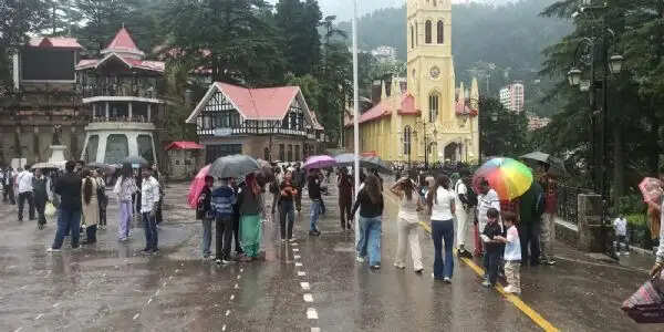 हिमाचल में कई जगह आंधी और भारी वर्षा, गर्मी से राहत, 16 जून तक बारिश का अलर्ट