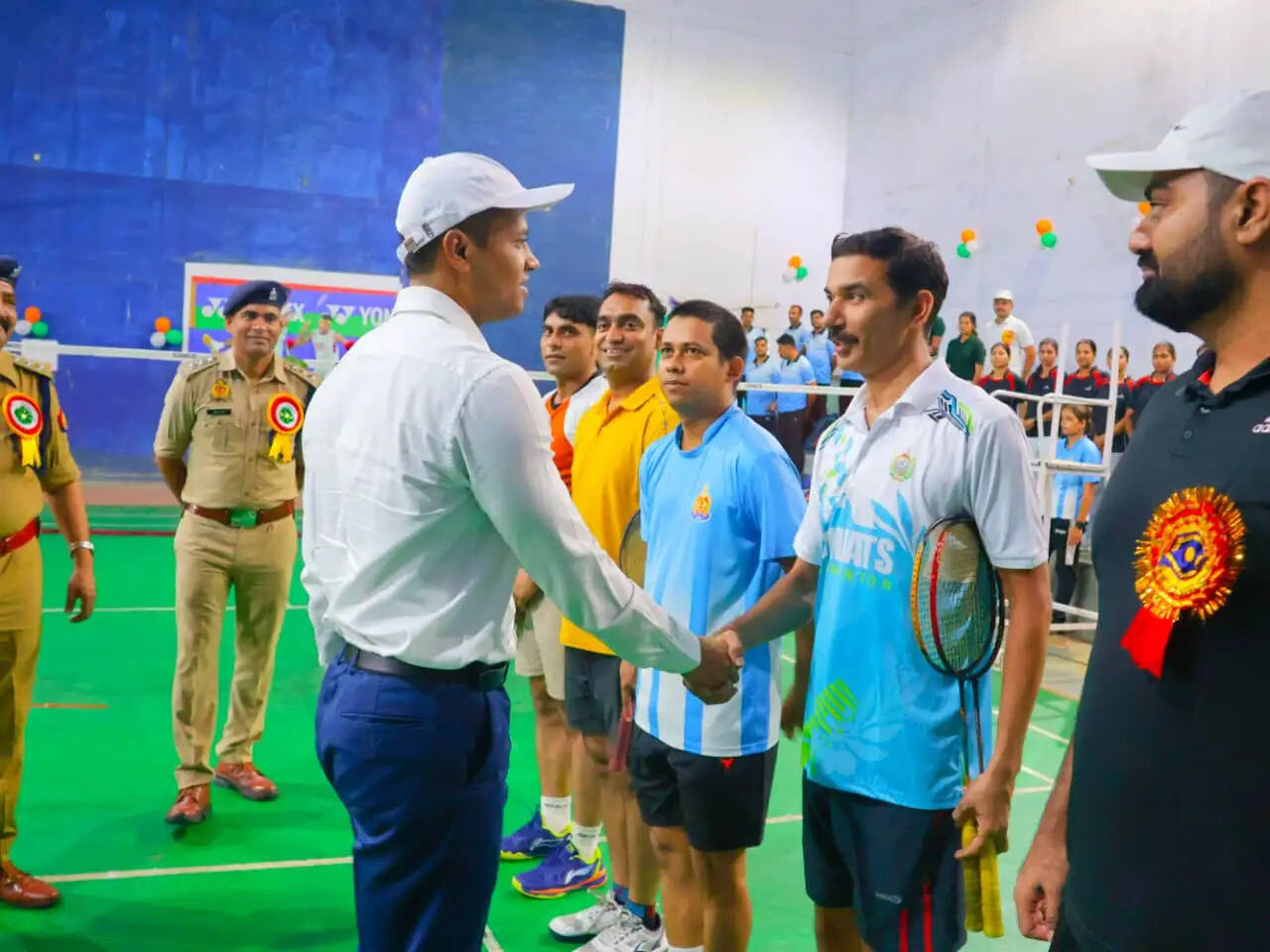 प्रयागराज जोन की अंतरजनपदीय बैडमिंटन-टेबल टेनिस प्रतियोगिता का एसपी ने किया शुभारंभ