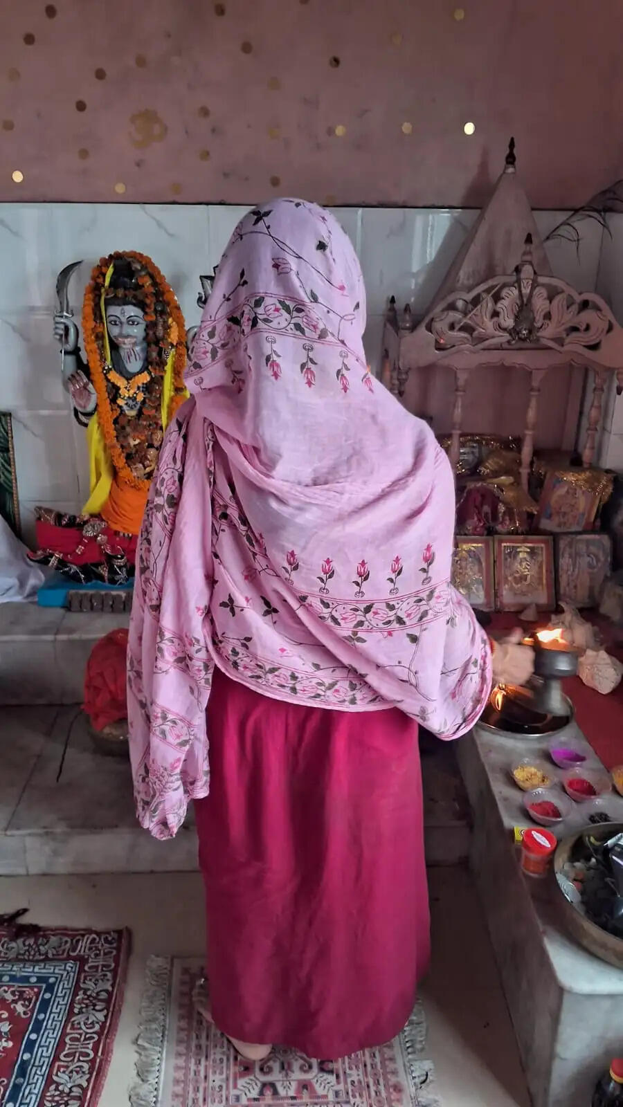 मां कालरात्रि की पूजा से दूर होते हैं भय और ग्रह बाधाएं: गुरु साकेत