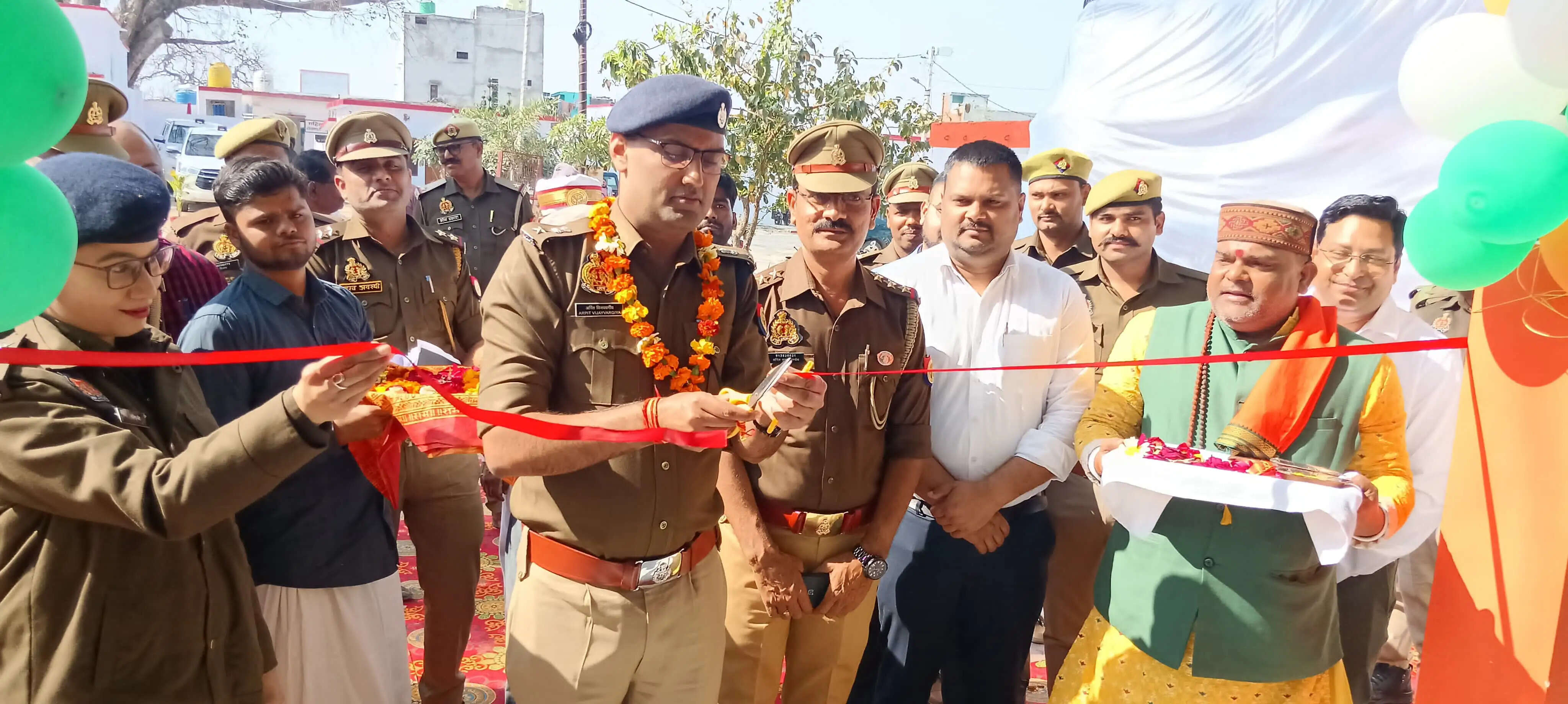 पुलिस अधीक्षक ने किया बहुउद्देशीय नवनिर्मित कक्ष का उद्घाटन