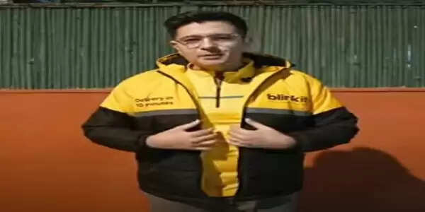 गिग श्रमिकों की हकीकत जानने काे पूरी रात डिलीवरी बाॅय बने राघव चड्ढा