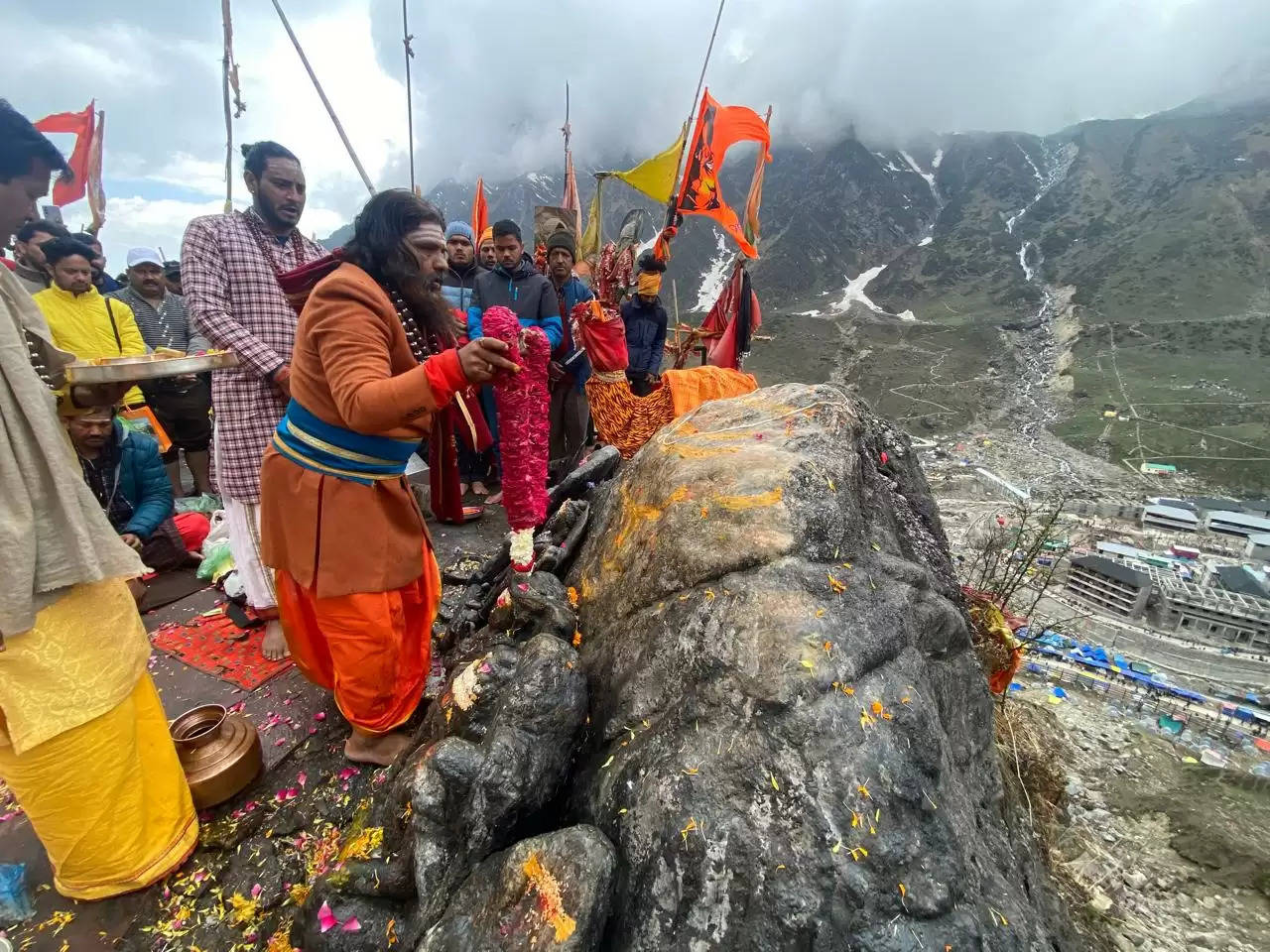 चारधाम यात्रा : भकुंट भैरवनाथ के खुले कपाट, केदारनाथ धाम के माने जाते हैं रक्षक