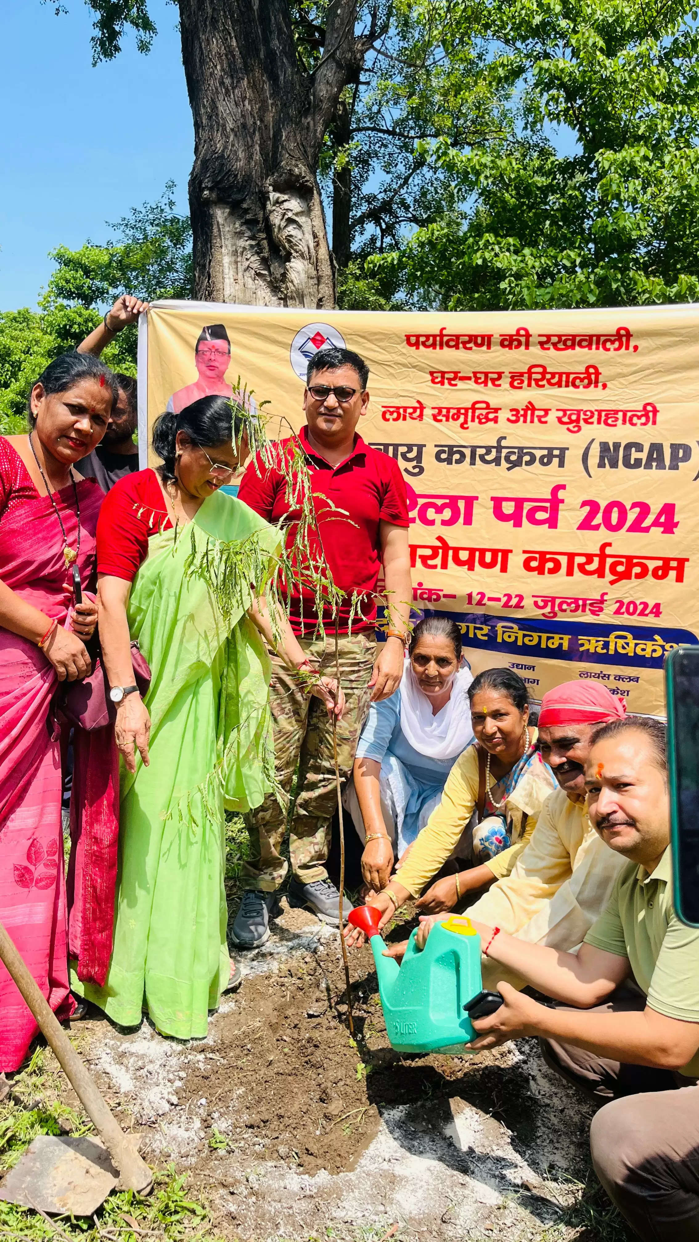 पर्यावरण संरक्षण व शुद्ध प्राणवायु के लिए आवश्यक है पेड़ों को बचाना व नए पेड़ लगानाः कुसुम कण्डवाल