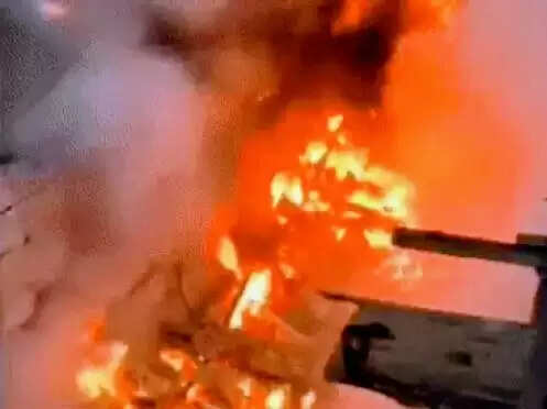 पानीपत की एक कार्पेट फैक्ट्री में लगी आग, लाखों का माल जला