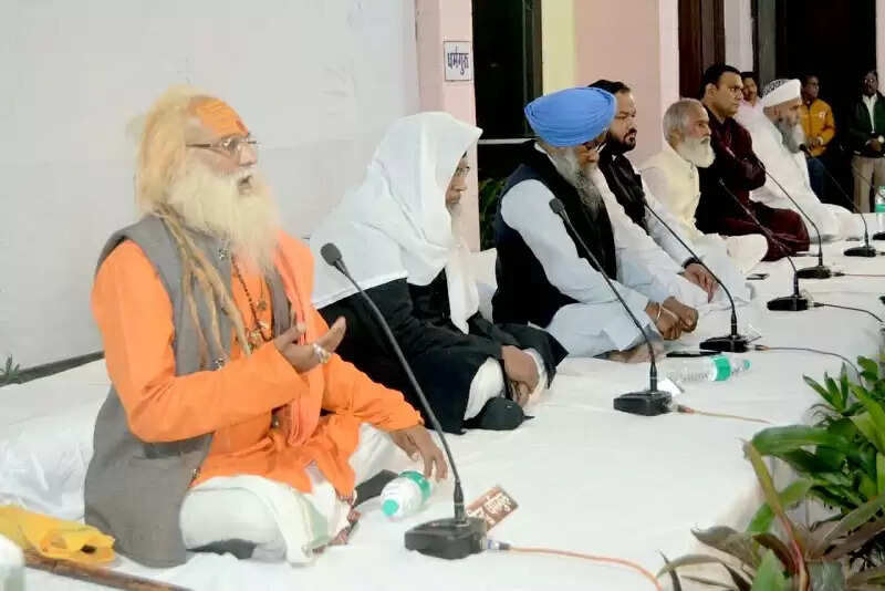 मप्रः भोपाल गैस त्रासदी की 41वीं बरसी पर हुई सर्वधर्म प्रार्थना सभा, मंत्री शाह ने दिवंगतों को दी श्रद्धांजलि