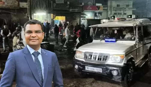 शहर में पहली बार हुई, पुलिस बल के साथ देर रात मंडी मदार टेकरी सहित मुस्लिम बाहुल्य क्षेत्र में अतिक्रमण की कार्यवाही