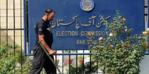 पाकिस्तान के 90,675 मतदान केंद्रों में आधे से ज्यादा संवेदनशील