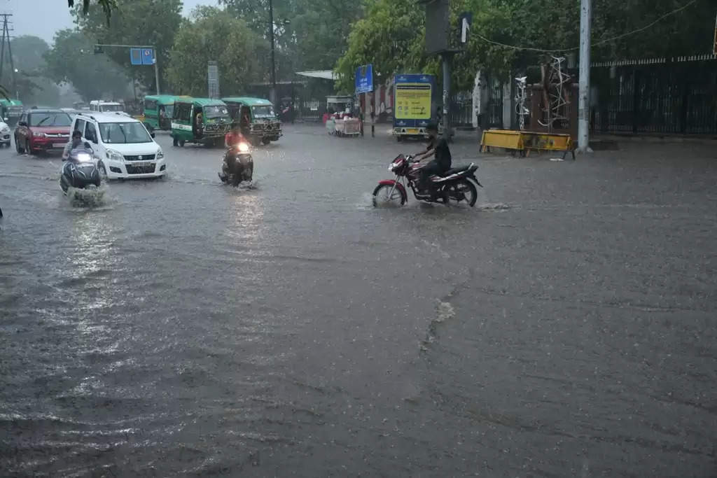 ग्वालियर: शहर में झमाझम बरसे मेघ, गुरुवार को होगी मानसून की आधिकारिक घोषणा