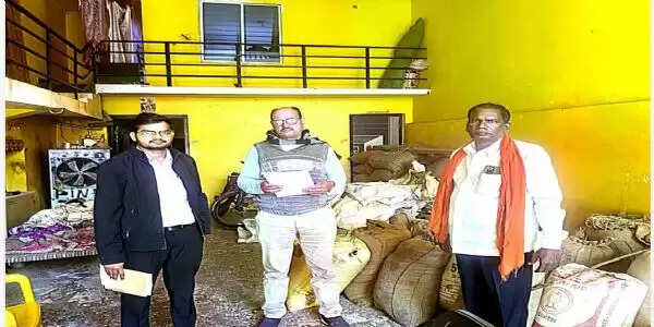 जांजगीर : सात स्थानों पर छापेमारी कर 375 बोरा अवैध धान जब्‍त