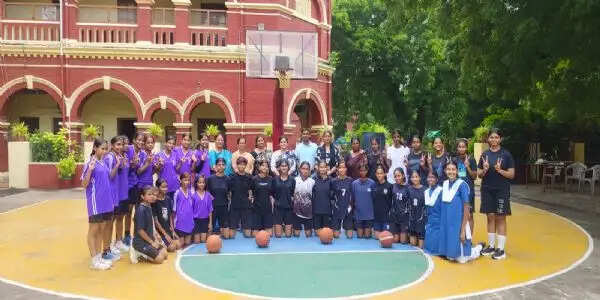प्रादेशिक बास्केटबॉल प्रतियोगिता के लिए प्रयागराज की चार छात्राएं चयनित