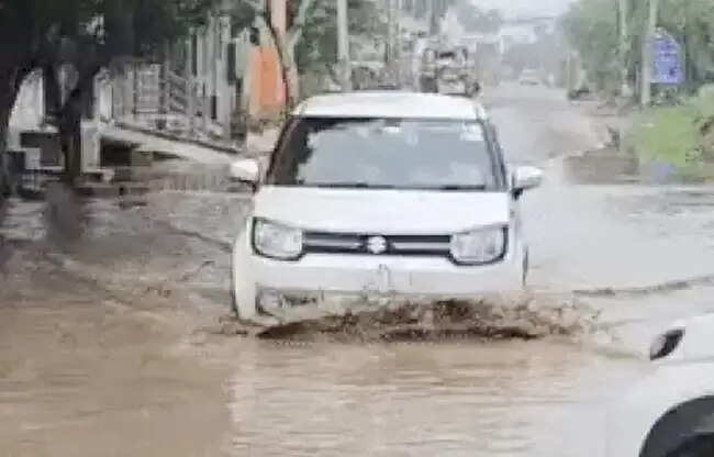 सोनीपत:मानसून की पहली बारिश में जलभराव, किसानों को मिली राहत