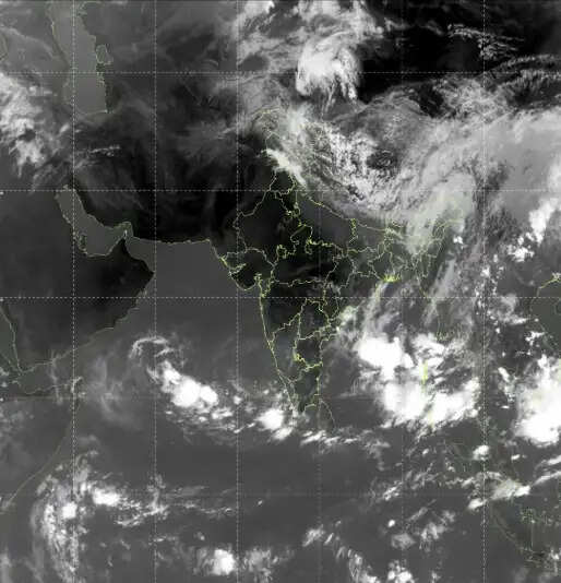 पश्चिमी विक्षोभ सक्रिय, आज शाम से उत्तर भारत के कई राज्यों में आंधी-बारिश के आसार