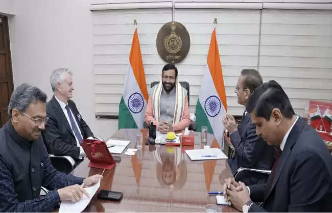 कनाडा ने हरियाणा में विश्वविद्यालय खोलने का रखा प्रस्ताव