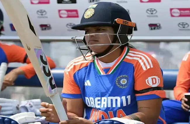 आईसीसी रैंकिंग में शेफाली-रेणुका की छलांग, दीप्ति शर्मा टॉप पर बरकरार